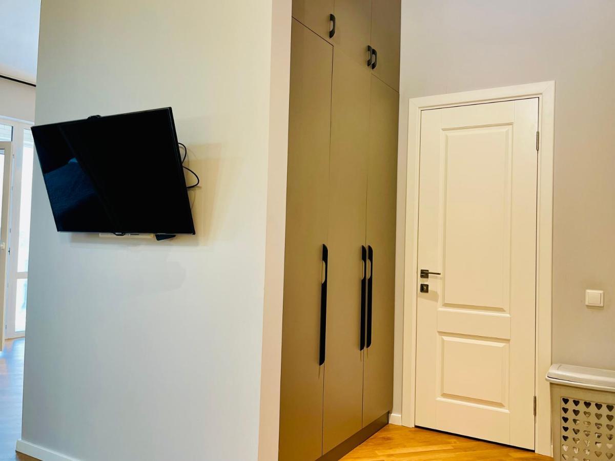 Appartement Уютная Стильная Квартира Возле Центрального Парка Горького! à Almaty Extérieur photo